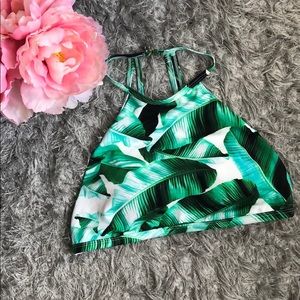 NWOT On-Trend Banana Leaf 👙 Top ☀️ L